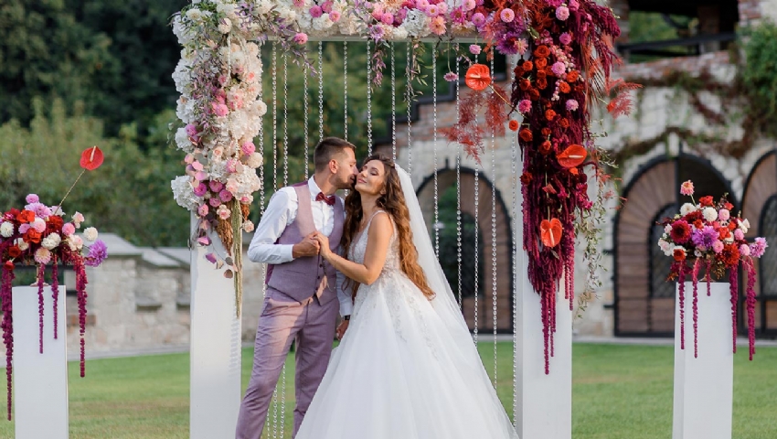 YEŞİL NESİL GARDEN ( DÜĞÜN ÖZEL ORGZ.KIR BAHÇELERİMİZ )